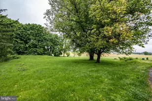 2014 Little Conestoga Rd, Elverson, PA 19520 - Photo 16