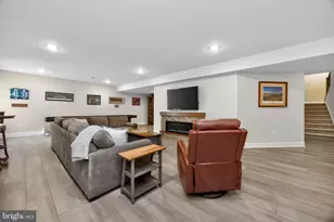 1113 Sculthorpe Dr, West Chester, PA 19380 - Photo 40