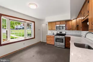 246 Friendship Dr, Paoli, PA 19301 - Photo 12