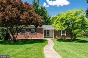 246 Friendship Dr, Paoli, PA 19301 - Photo 2