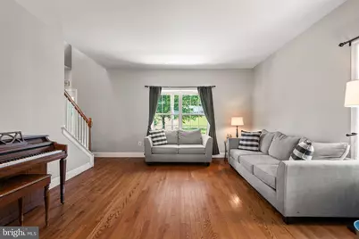923 Chester Drive, Pottstown, PA 19465 - Photo 4