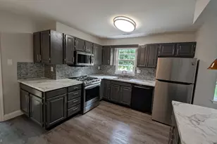 16 Rampart, Chesterbrook, PA 19087 - Photo 6