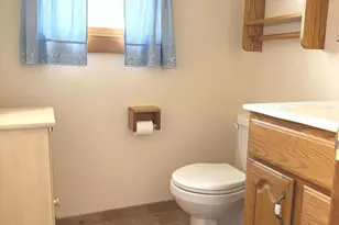 150 Montgomery Ave, Phoenixville, PA 19460 - Photo 8