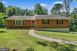 1199 Shenkel Rd, Pottstown, PA 19465 - Photo 2