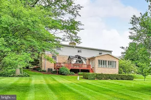 100 Lakeview Dr, Elverson, PA 19520 - Photo 42