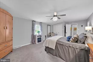 100 Lakeview Dr, Elverson, PA 19520 - Photo 30