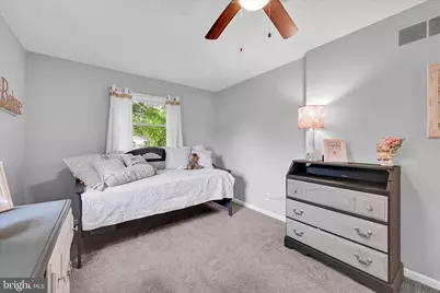 100 Lakeview Drive, Elverson, PA 19520 - Photo 24