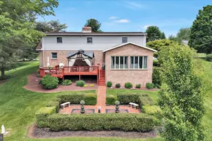 100 Lakeview Dr, Elverson, PA 19520 - Photo 40