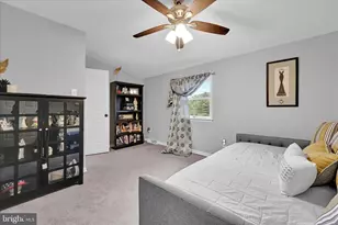 100 Lakeview Dr, Elverson, PA 19520 - Photo 34
