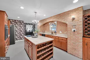 100 Lakeview Dr, Elverson, PA 19520 - Photo 18