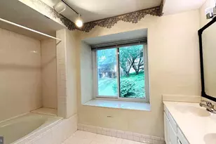 13 Painters Ln, Chesterbrook, PA 19087 - Photo 22