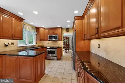 721 Westcroft Place, West Chester, PA 19382 - Photo 8