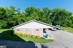 273 Pearl St, Pottstown, PA 19465 - Photo 52