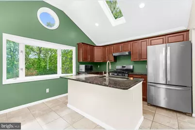 1249 W Evergreen Drive, Phoenixville, PA 19460 - Photo 8