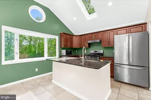 1249 W Evergreen Dr, Phoenixville, PA 19460 - Photo 8