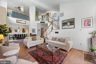 7 Elliston Ct, Exton, PA 19341 - Photo 2