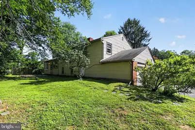 1043 Carolyn Drive, West Chester, PA 19382 - Photo 4