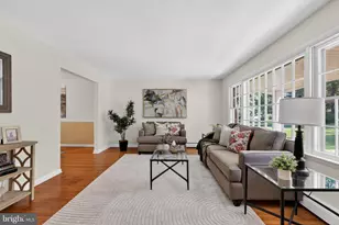 1043 Carolyn Dr, West Chester, PA 19382 - Photo 8