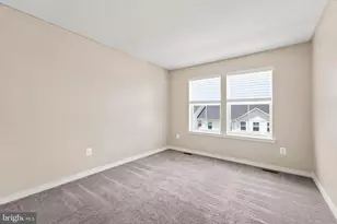 59 Four Leaf Dr, Downingtown, PA 19335 - Photo 2