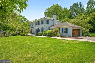 8 Millcreek Ln, Malvern, PA 19355 - Photo 2