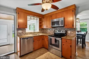3025 Strasburg Rd, Coatesville, PA 19320 - Photo 12