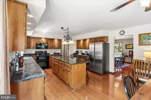 508 South St, Phoenixville, PA 19460 - Photo 4