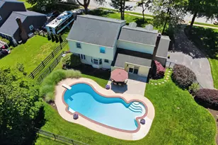 211 Louis Dr, Exton, PA 19341 - Photo 2