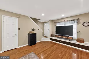 46 Rampart Dr, Chesterbrook, PA 19087 - Photo 4