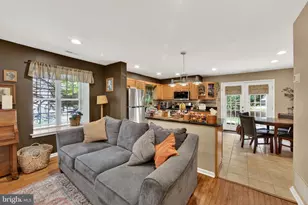 46 Rampart Dr, Chesterbrook, PA 19087 - Photo 6