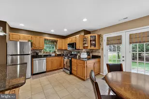 46 Rampart Dr, Chesterbrook, PA 19087 - Photo 10