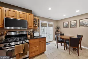 46 Rampart Dr, Chesterbrook, PA 19087 - Photo 8