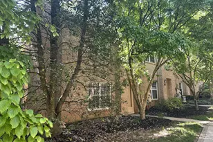 46 Rampart Dr, Chesterbrook, PA 19087 - Photo 2