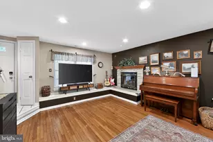 46 Rampart Dr, Chesterbrook, PA 19087 - Photo 4