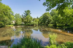 476 Old Forge Crossing, Devon, PA 19333 - Photo 4