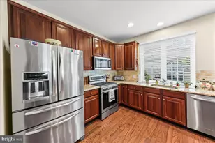 112 Petunia Dr, Kennett Square, PA 19348 - Photo 10