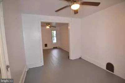 46 W 5th Avenue, Coatesville, PA 19320 - Photo 2