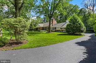 574 Timber Ln, Devon, PA 19333 - Photo 4