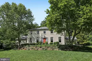 124 Ladderback Ln, Devon, PA 19333 - Photo 1