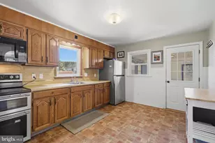 21 King St, Downingtown, PA 19335 - Photo 14