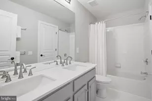 135 Magnolia Dr, Phoenixville, PA 19460 - Photo 40