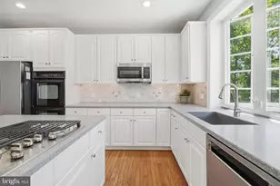 135 Magnolia Dr, Phoenixville, PA 19460 - Photo 16