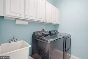 135 Magnolia Dr, Phoenixville, PA 19460 - Photo 28
