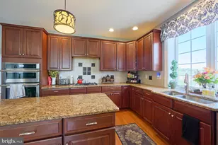 1479 Alton Way, Downingtown, PA 19335 - Photo 12