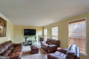414 Flagstone Cir, Coatesville, PA 19320 - Photo 16
