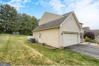 414 Flagstone Circle, Coatesville, PA 19320 - Photo 6