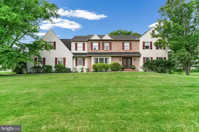 114 Aspen Drive, Downingtown, PA 19335 - Photo 2