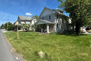 888 Walnut St, Honey Brook, PA 19344 - Photo 2
