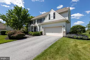 109 Turnberry Dr, Avondale, PA 19311 - Photo 2