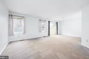 77 Bunker Hill Ct, Wayne, PA 19087 - Photo 8