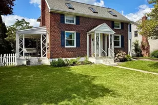 703 W 4th Ave, Parkesburg, PA 19365 - Photo 2